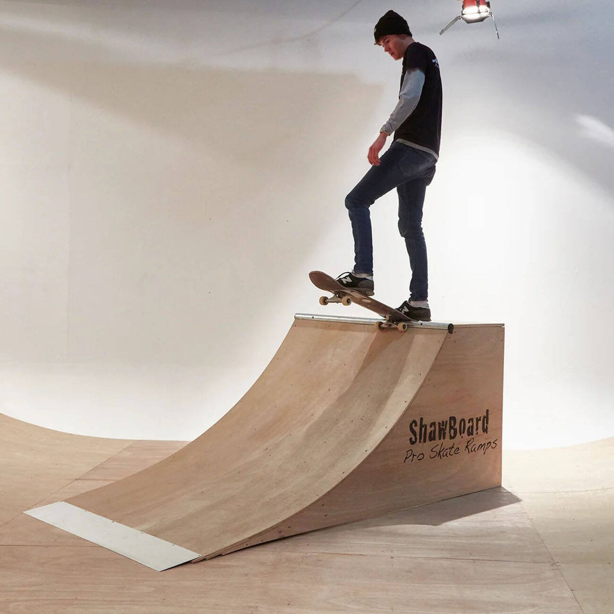 SB Skate Ramps Quarter Pipe Ramp - 2' x 4'