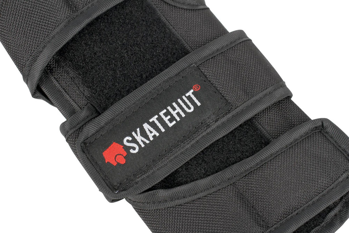 SkateHut Pro Pad Set - Black