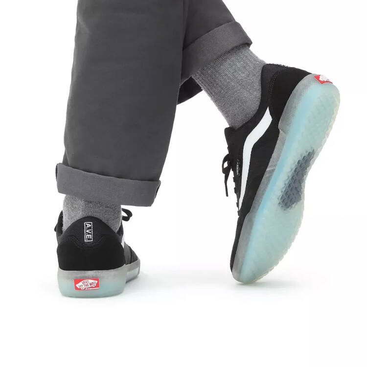 Vans Ave Skate Shoes - Black/White
