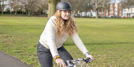 Guide to Correctly Fitting and Adjusting Your Helmet for Optimal Safety and Comfort [2023 Adult Helmet Guide]