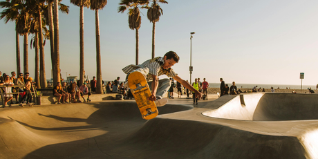 How Many Calories Are Burned While Skateboarding?
