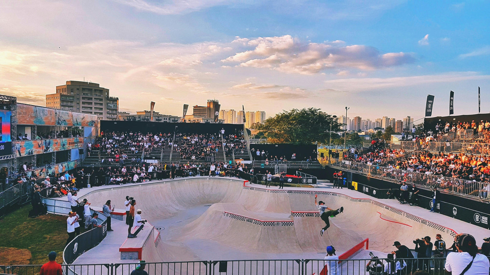 Top Destinations Worldwide for Extreme Sports: Skate, Surf, Ride & Roll