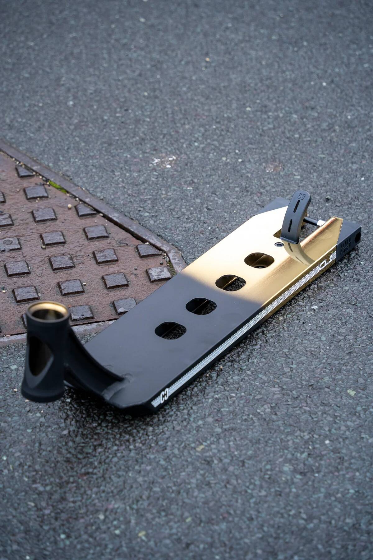 CORE CL1 Scooter Deck - Black/Gold Split LE 19" x 5"