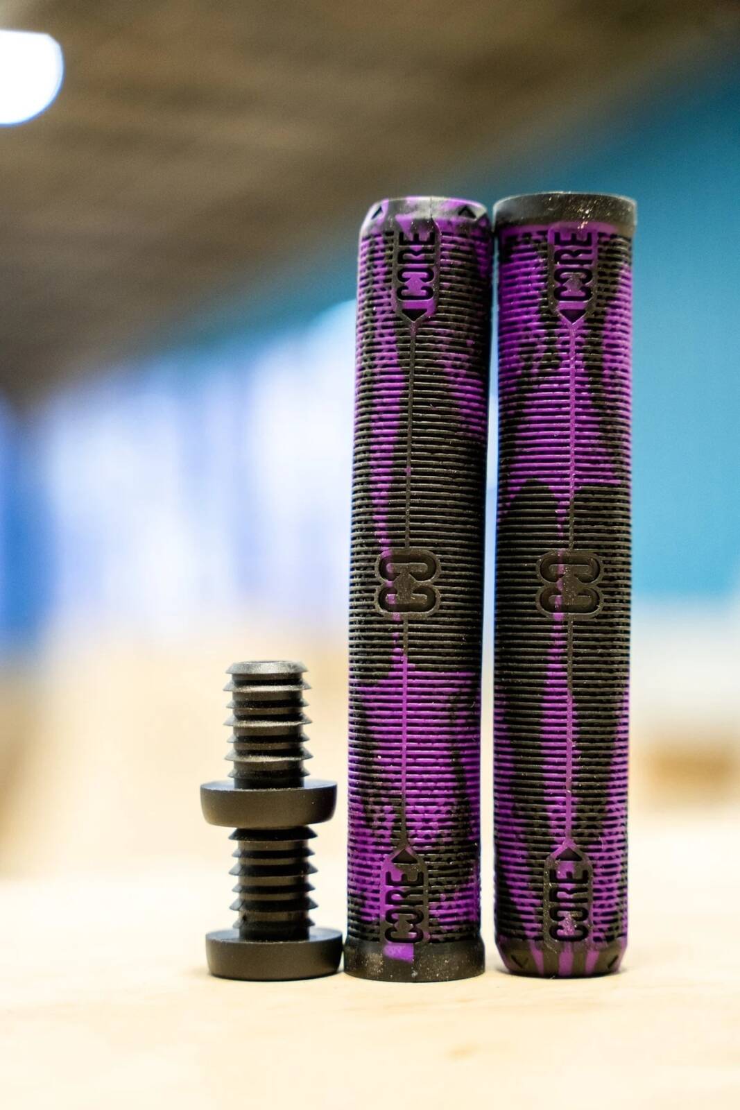 CORE Skinny Boy 170mm Scooter Grips - Fuchsia (Purple/Black)