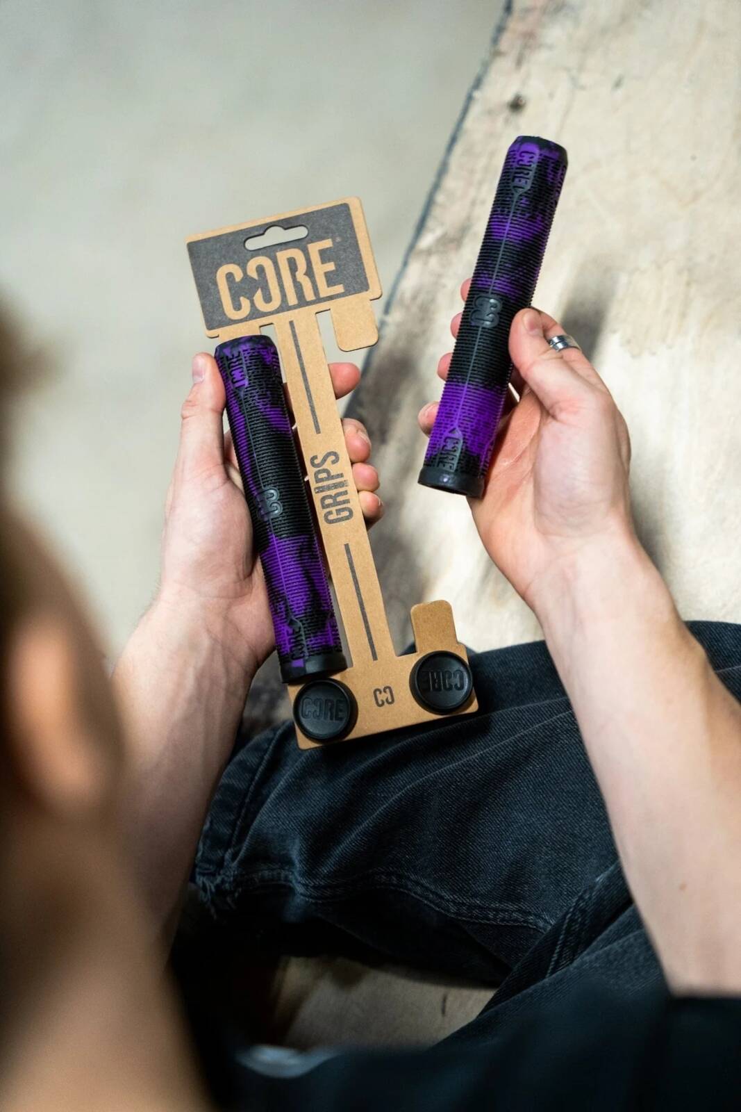 CORE Skinny Boy 170mm Scooter Grips - Fuchsia (Purple/Black)