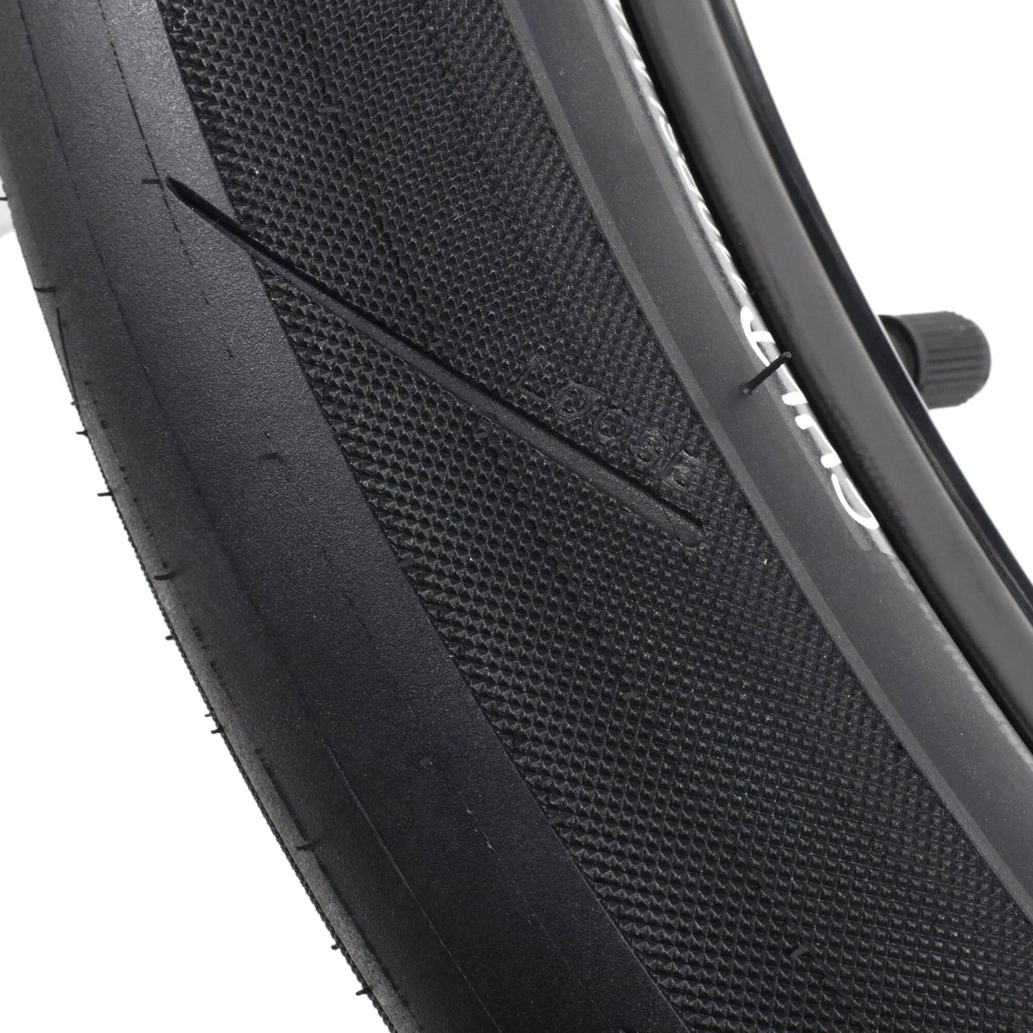 Cult Fast And Loose Pool 2.40'' BMX Tyre - Black