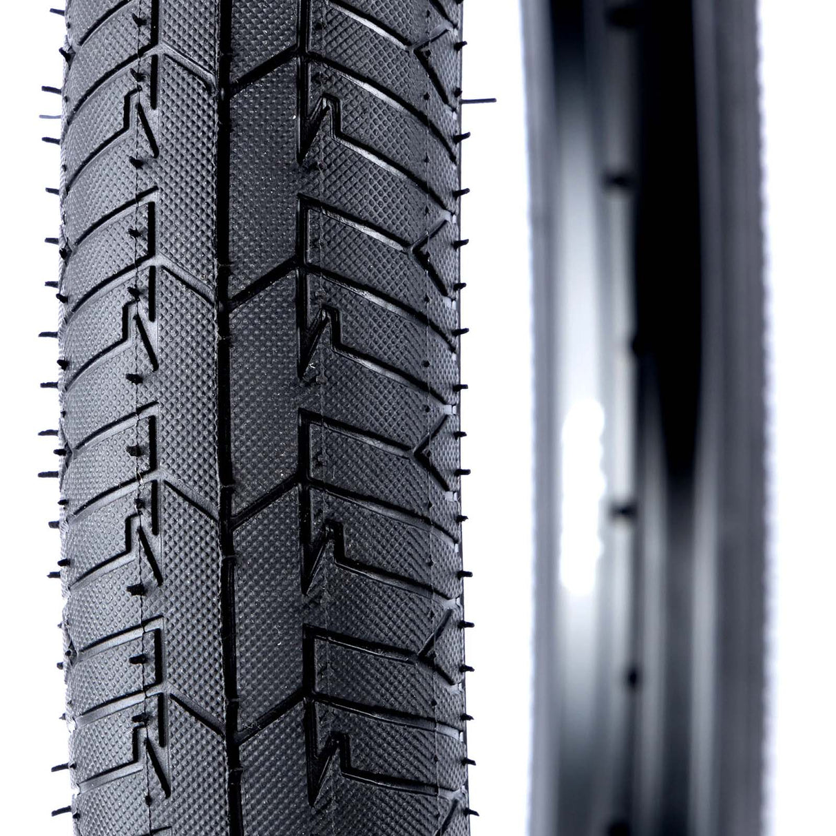 KHE Mac2+ Foldable BMX Tyre - Black 2.30"