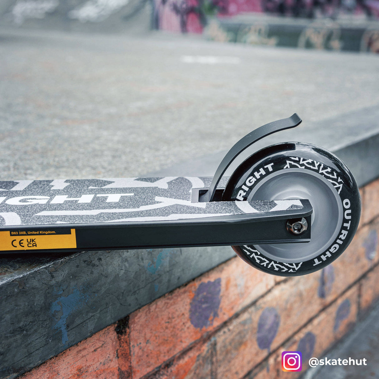 Outright Midas Stunt Scooter - Black