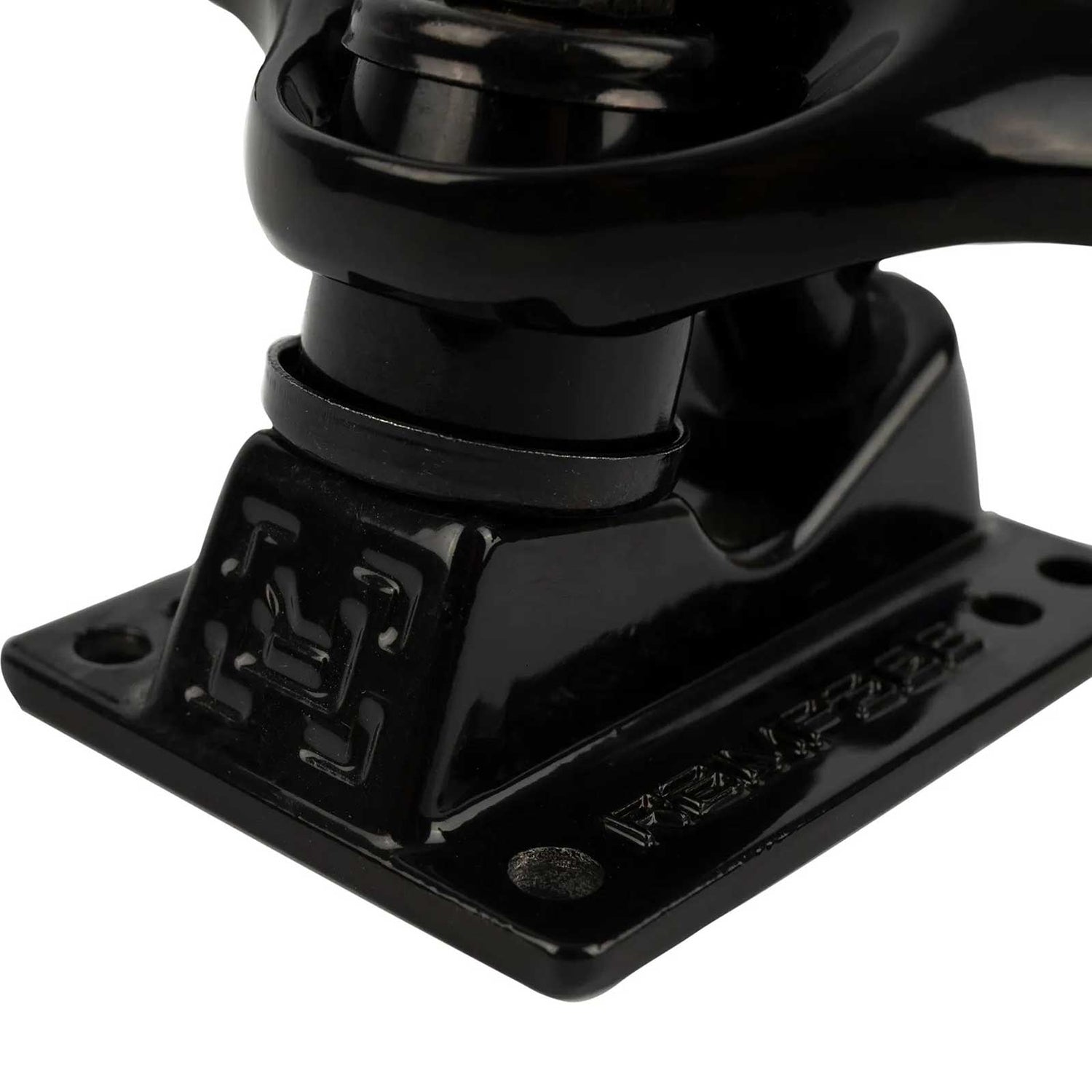 Rampage Rasp Skateboard Trucks - Black 5.25''