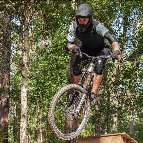 REKD Energy Knee Gaskets - Black