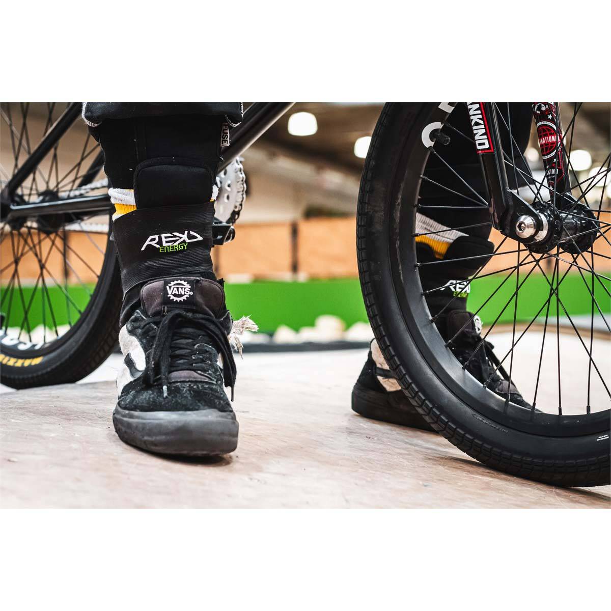 REKD Energy Convert Ankle Braces - Black