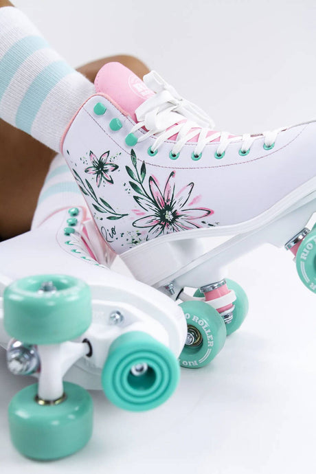 Rio Roller Artist Series Quad Roller Skates - Flora