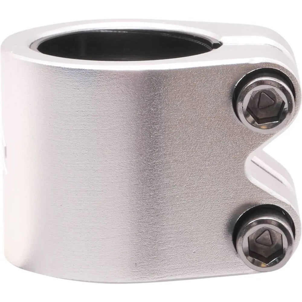 Striker Lux Double Scooter Clamp - Silver