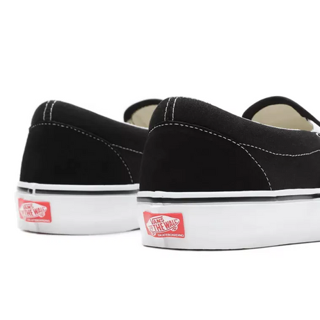 Vans Skate Slip-On Skate Shoes - Black/White